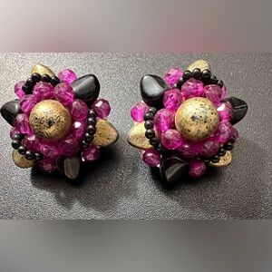 Vintage Gold Tone Speckled Black Pink Beaded Post Back Earrings